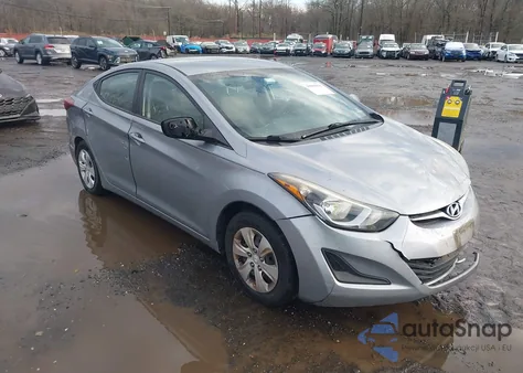 2016 Hyundai Elantra Se z USA, uszkodzony, nr VIN 5NPDH4AE6GH731816
